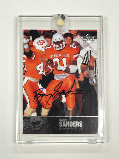 2011 Upper Deck College Football Legends Barry Sanders On-Card Auto #EQKBG