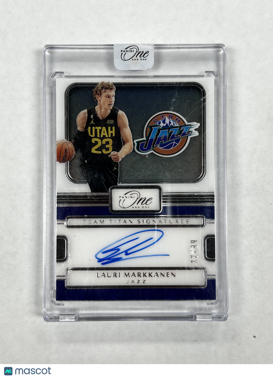 2022 Panini One Lauri Markkanen Team Titan Signatures 32/99 #TTS-LMR